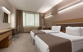 La Quinta By Wyndham Istanbul Gunesli